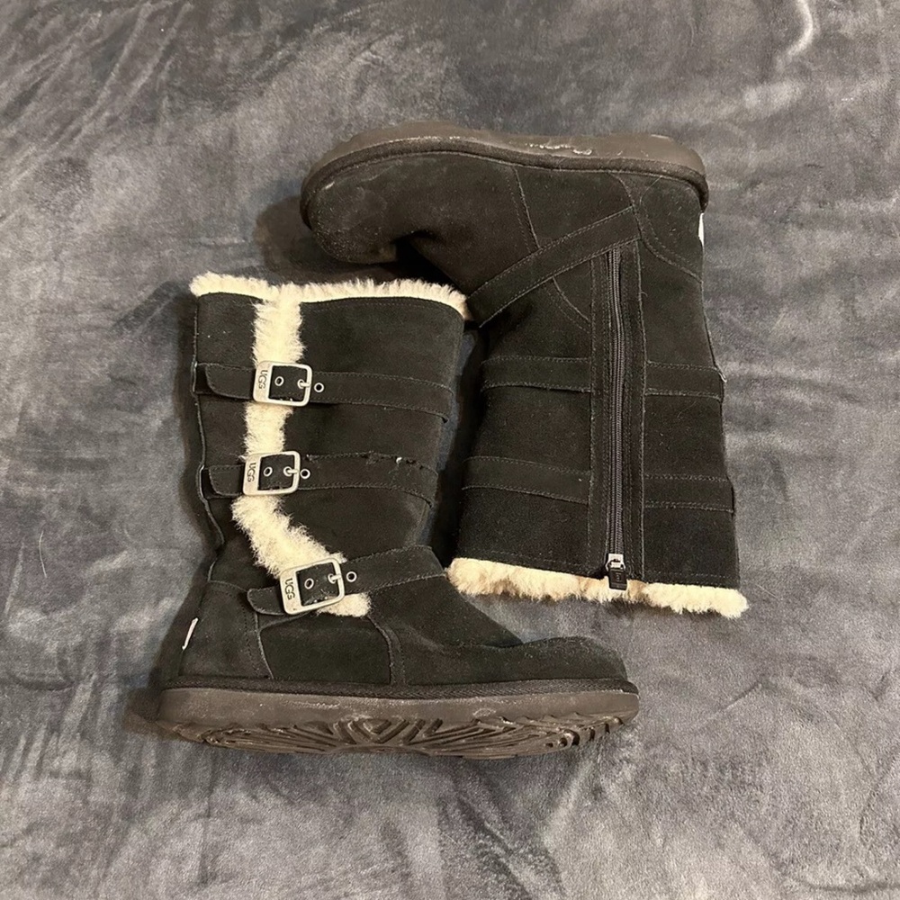 UGG Australia Maddi Black Tall Boots Youth/Women's Size 4